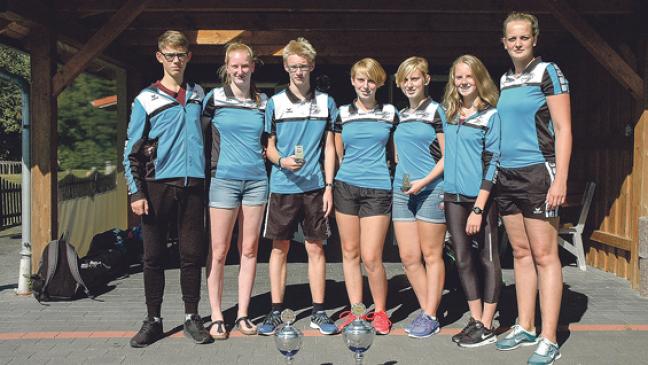 Weeneraner schwimmen auch nachts allen davon