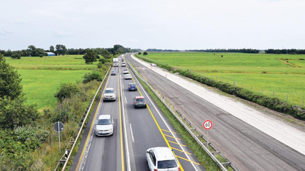 Bleibt ein Zankapfel: Die Baustelle auf der A 31 bei Neermoor.  © Foto: Büro Baumann