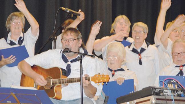 Tee, Kuchen und viel Musik