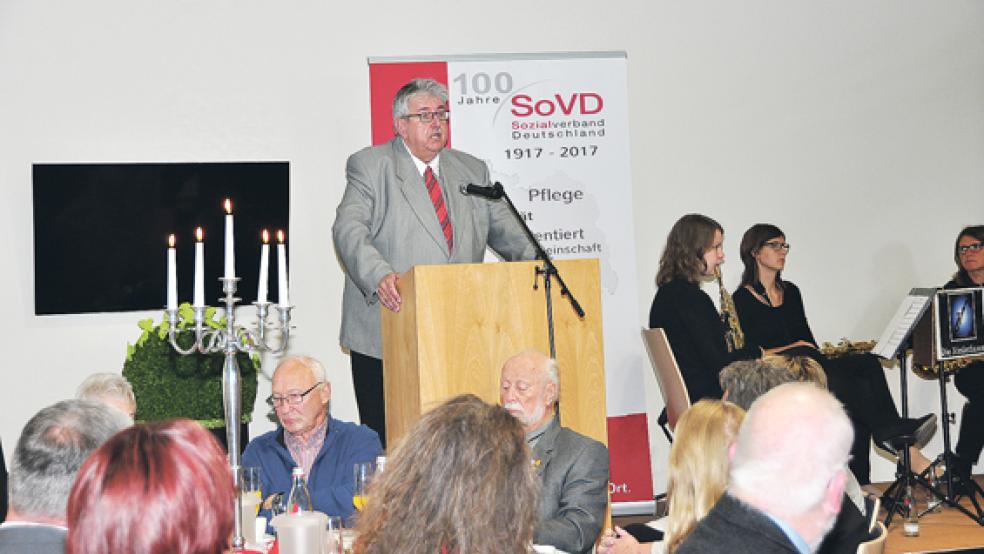 Martin Frey begrüßte für den Sozialverband die Gäste. © Foto: Wolters