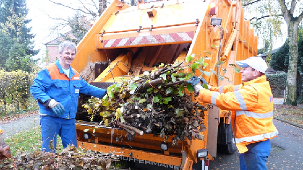 Bei der Strauchabfuhr können Gartenfreunde die Reste ihres »Herbstputzes« kostenfrei entsorgen. © Foto: Landkreis Leer