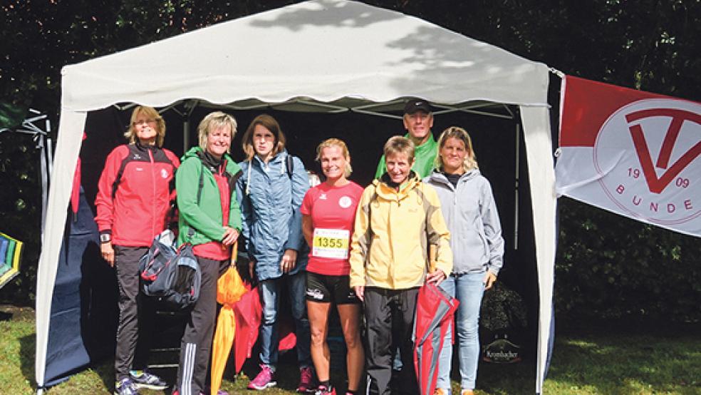 Beim Staffellauf über zehn mal zehn Kilometer in Winschoten liefen erneut einige Rheiderländer mit. © Foto: Sandrock