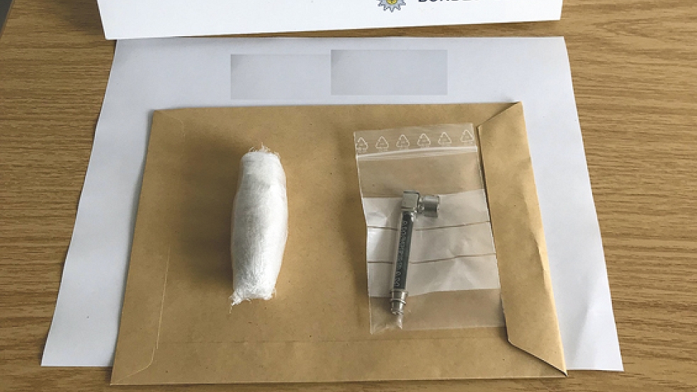 Bei einem Straßenverkauf wäre das Kokain rund 2700 Euro wert gewesen. Es wurde von der Polizei beschlagnahmt. © Foto: Bundespolizei