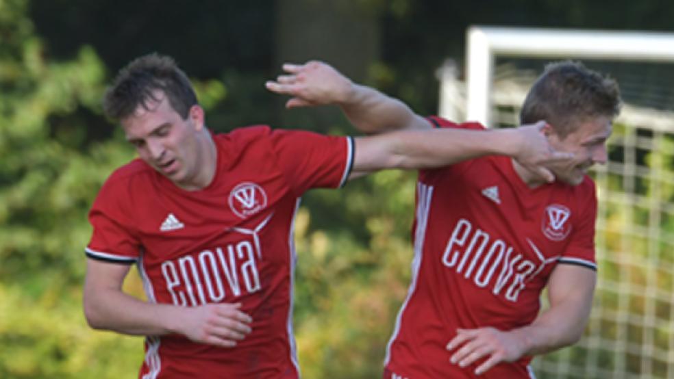Können über die Tabellenführung jubeln: Bundes Volker Wirtjes (l.) und Eike Schmidt. © Archivfoto: Bruins