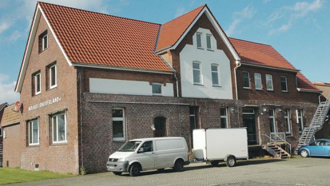 Rettungswache in Molkerei