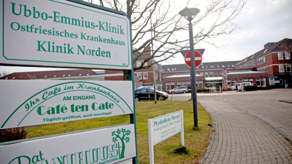 Ein falscher Arzt hatte sich mit gültiger Berufserlaubnis am Norder Krankenhaus beworben.  © Archivfoto: Banik
