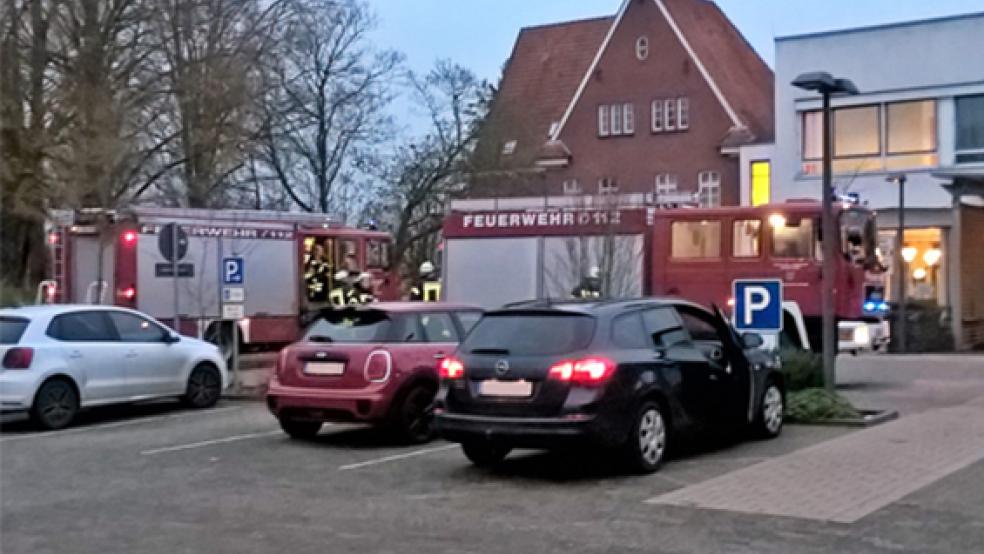 Heute Nachmittag rückte die Feuerwehr zum Krankenhaus Rheiderland aus. © Foto: Feuerwehr
