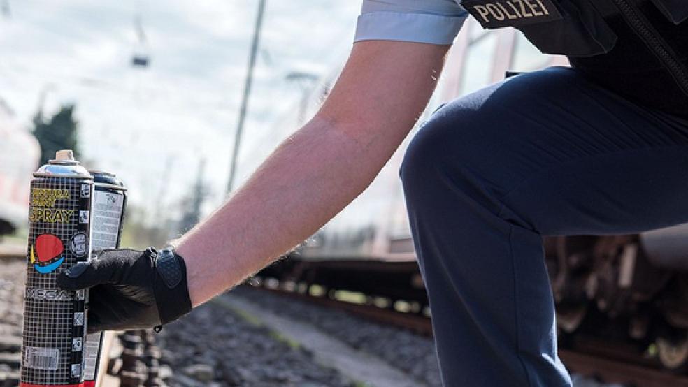 Die Bundespolizei warnt davor, sich unbefugt im Gleisbereich aufzuhalten. © Symbolfoto: Polizei Leer