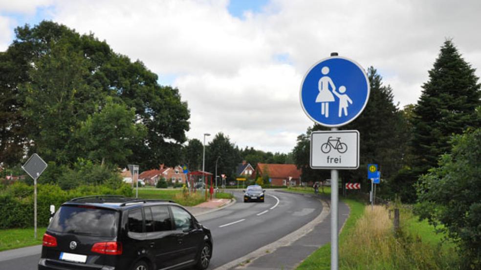 Das neue Baugebiet könnte im Bereich der Einmündung in die Tichelwarfer Straße angesiedelt werden. © Archivfoto: Boelmann