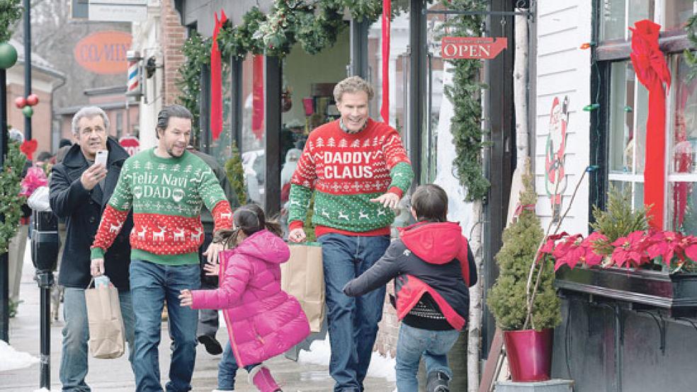 Drei Daddys in ihrem Element (von links): Opa Kurt Mayron (Mel Gibson) mit seinem Sprössling Dusty (Mark Wahlberg) und dessen stiefväterlichen Nachfolger Brad (Will Ferrell). © Foto: Paramount Pictures