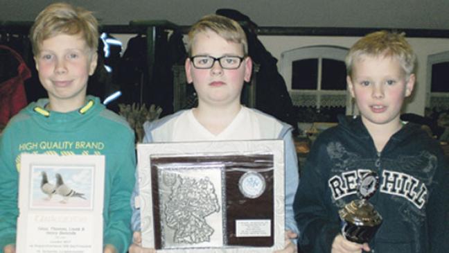 Rumpf-Team bei Alttieren Meister