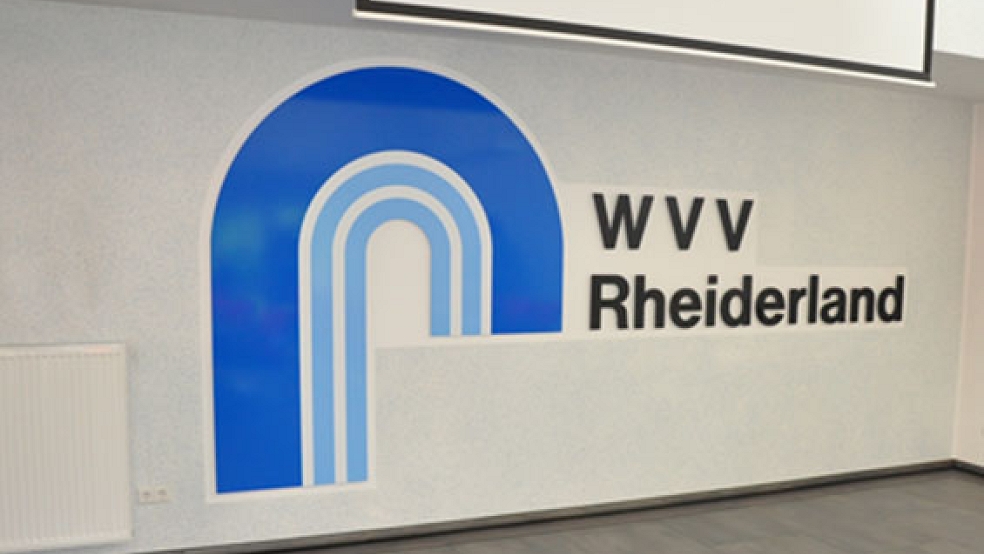 Im Haushalt des Wasserversorgungsverbandes (WVV) Rheiderland ist auch ein Darlehen über 2,5 Millionen Euro eingeplant, dass für den Bau einer Halle mit acht Aktivkohlefilterkesseln gedacht ist.  © Foto: RZ-Archiv