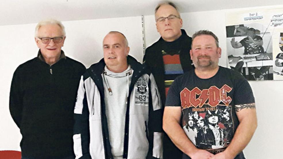 Sie sind Meister (von links ): Jan Kloppenburg, Michael Specker, Holger Kok und Heinrich Oorlog. © Foto: privat