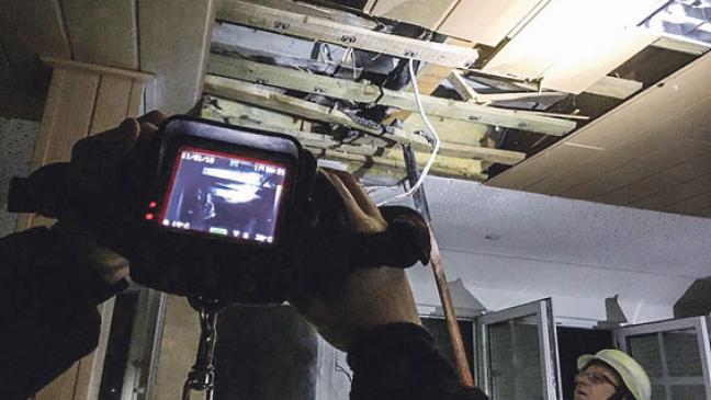 Brand in der Zwischendecke