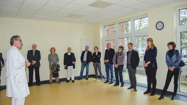 Zentrale für Hebammen bis zum Juni