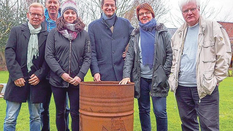 Tagten auf Borkum: (von links) Dieter Ertwiens-Buchwald, Eldert Sleeboom, Natascha Bluhm, Tammo Lenger, Meta Janssen-Kucz und Manfred Cyblaski. © Foto: Grüne 