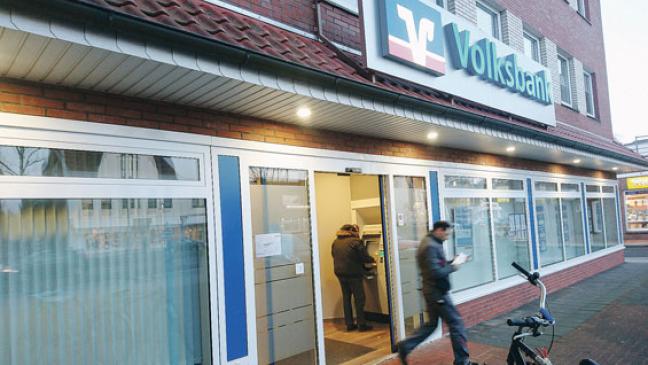 Banküberfall mit Schusswaffe