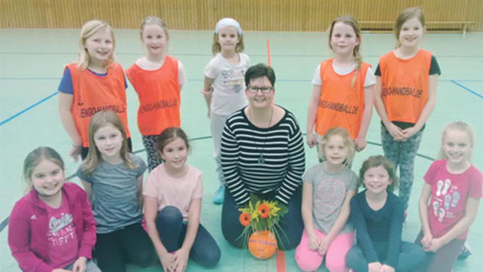 Bettina Bröring verabschiedete sich von ihren Schützlingen.  © Foto: Himstedt