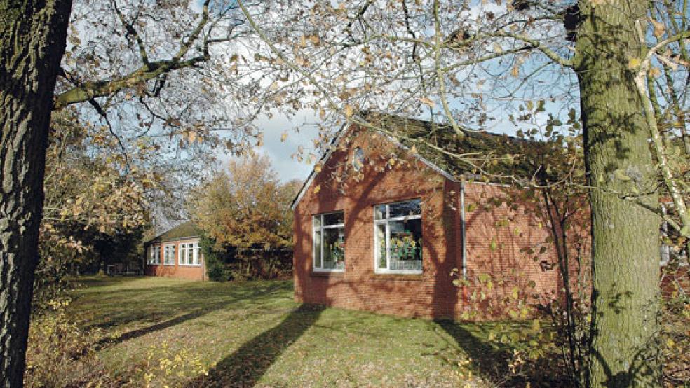 Maßnahmen in den Schulen der Stadt Weener - hier die Grundschule in Holthusen - werden mit Zuschüssen in einer Höhe von 188.000 Euro gefördert. © Foto: Szyska