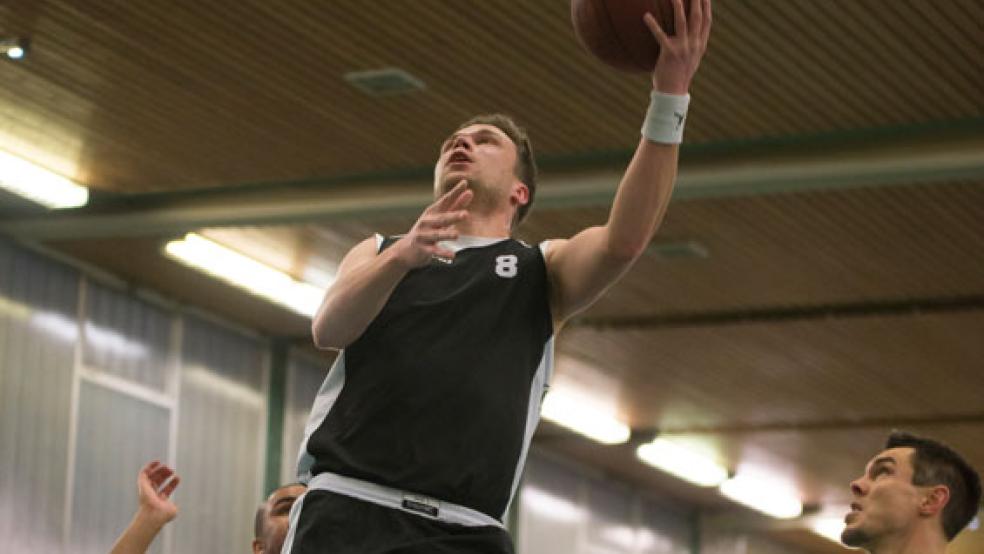 Die Basketballer des TuS zeigten zwar eine gute Leistung, gewinnen konnten sie jedoch nicht. © Archivfoto: Mentrup