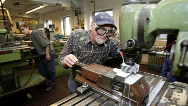 Immer mehr Menschen im Alter berufstätig