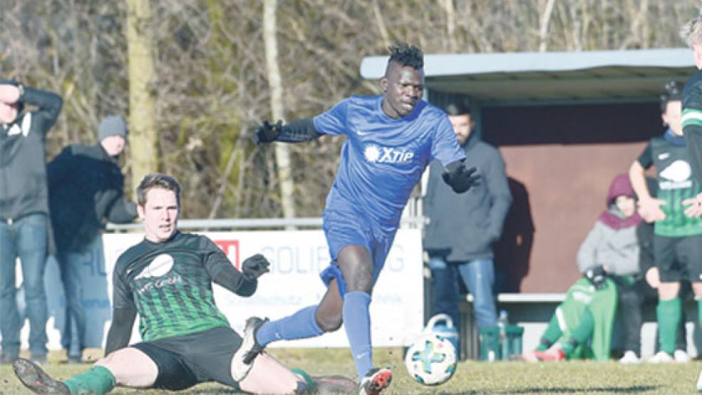 Für eine Überraschung sorgten die SG-Fußballer um Youssouf Kone am Sonntag. © Foto: Bruins