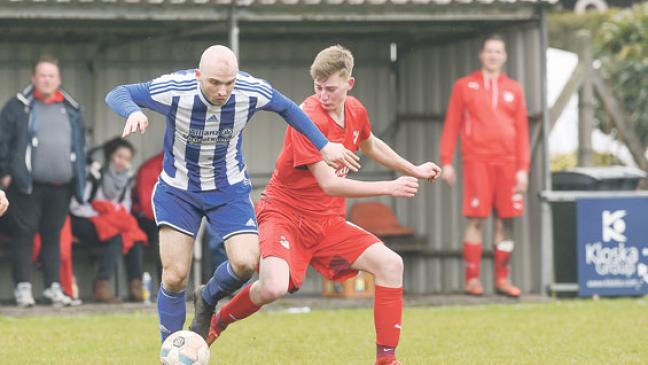Sanders entscheidet das Derby