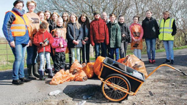 Schlüpfer, Kondome und viele Schnapsflaschen