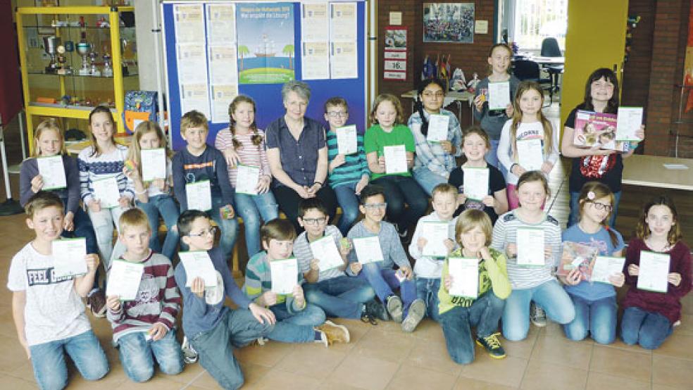 Ausgerechnet: Die erfolgreichen Teilnehmer der Grundschule Weener am Känguru-Wettbewerb. © Foto: privat