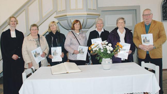 In Holthusen wurden zwei Konfirmationsjubiläen gefeiert