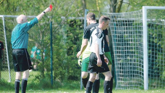 Die Spielgemeinschaft gibt die Rote Laterne ab