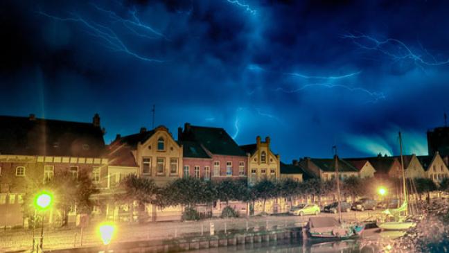 Warnung vor schwerem Gewitter