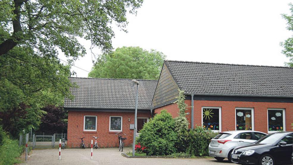 Vor 44 Jahren wurde der Kindergarten in Stapelmoor eröffnet. Mittlerweile besteht im Gebäude einiger Sanierungsbedarf. © Foto: Hoegen