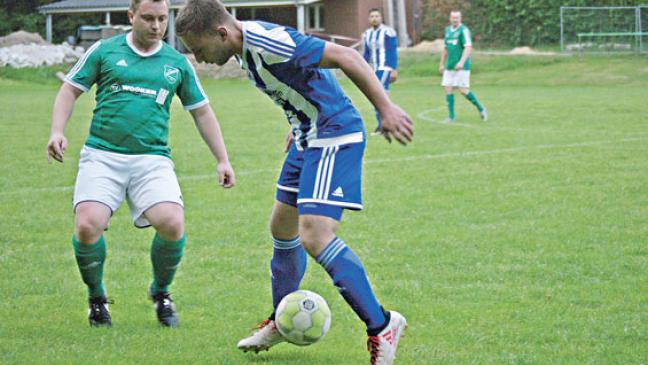 Sportfreunde drehen 0:3 in 18 Minuten