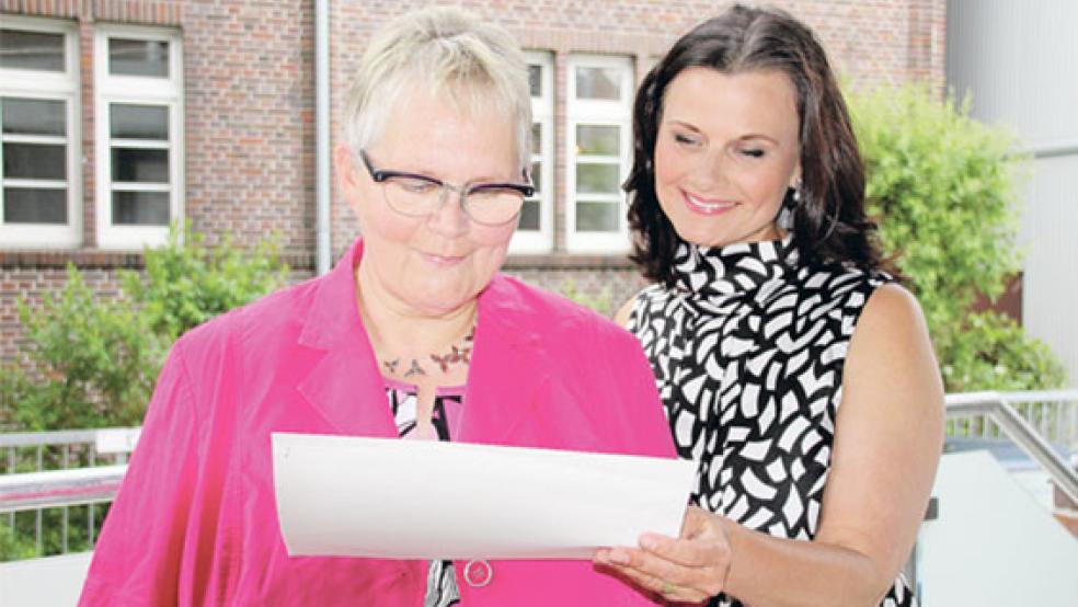 Die CDU-Bundestagsabgeordnete Gitta Connemann (rechts) überbrachte der SoVD-Kreisvorsitzenden Hildegard Hinderks die Nachricht von der Projektförderung. © Foto: privat