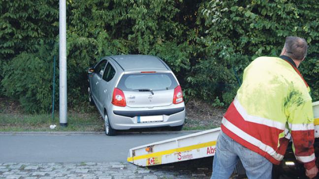 Unfall am Kreisel in Weener geht glimpflich aus