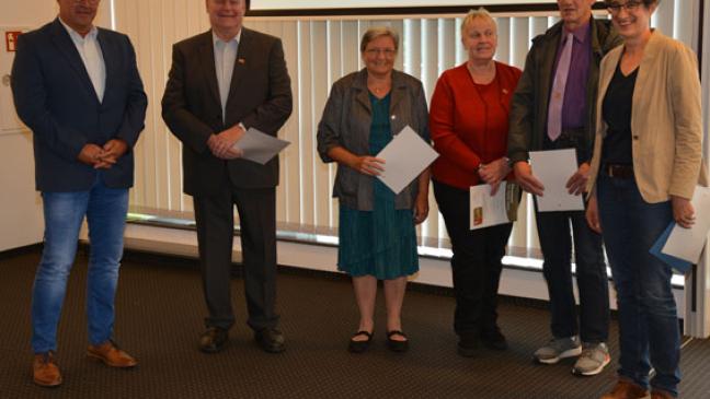 Jetzt 343 Ehrenamtskarten