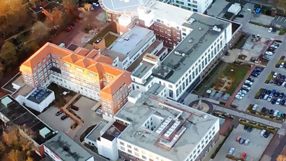 Die Kinderklinik im Klinikum Leer, hier ein Luftbild, hat das Siegel »Ausgezeichnet - für Kinder« erneut erhalten. © Foto: privat