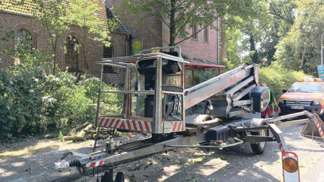 Bushaltestelle wieder frei