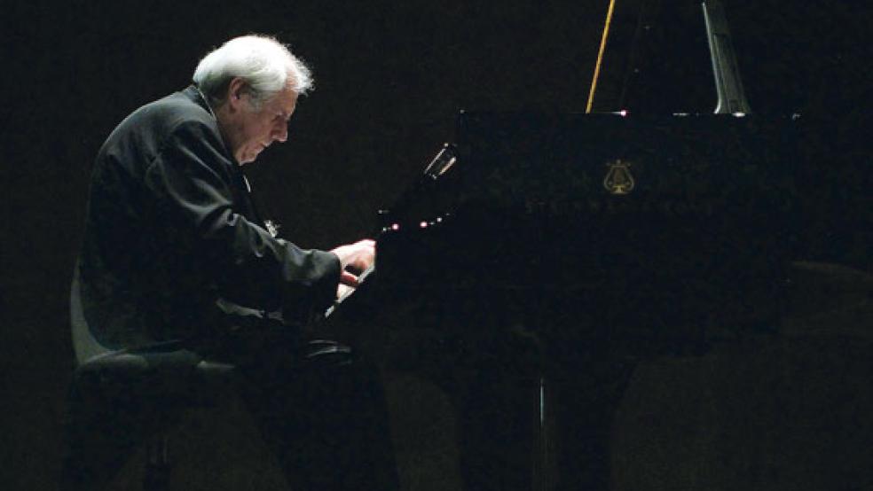 Gastiert in Leer: Grigory Sokolov. © Foto:Krämer