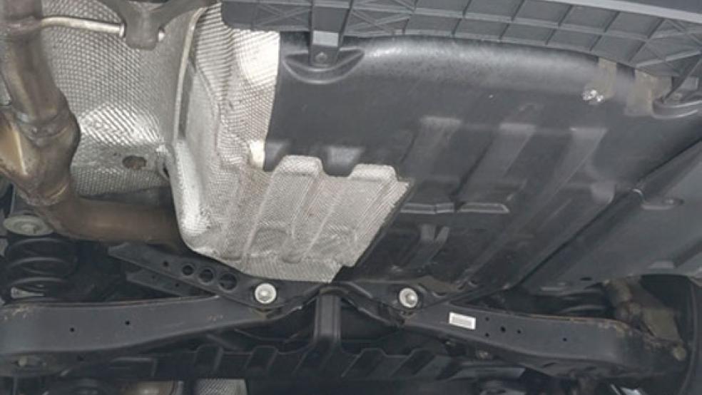 Versteckt waren die Drogen in einem VW Passat, der in den Niederlanden mit einem Schmuggelversteck im Boden ausgestattet worden war, das sich aus dem Fahrzeuginnenraum öffnen ließ. © Archivfoto: Loger