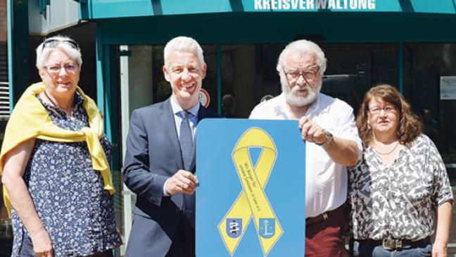 Eine »gelbe Schleife« für das Kreishaus