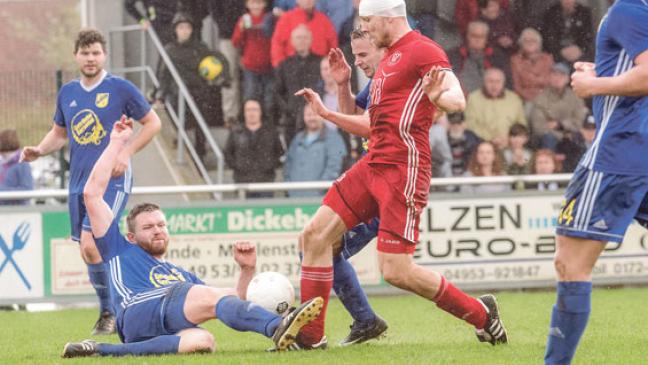 Derby zum Saisonauftakt
