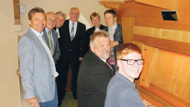 Orgelbauer gratuliert zum 50. Geburtstag