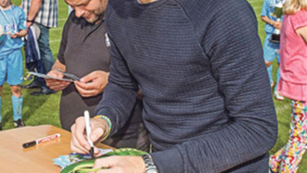 Kommt nach Jemgum: Ivan Klasnic. © Foto: Burdenski Sports