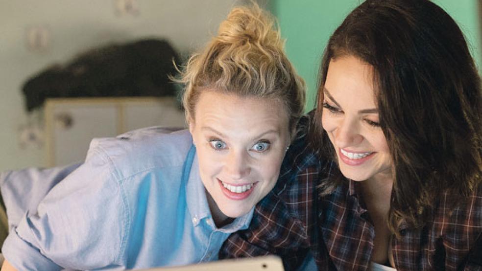 Sie haben es nicht wirklich drauf: Die beiden »Bad Spies« Audrey (Mila Kunis, rechts) und Morgan (Kate McKinnon).  © Foto: Lionsgate Entertainment/Hopper Stone