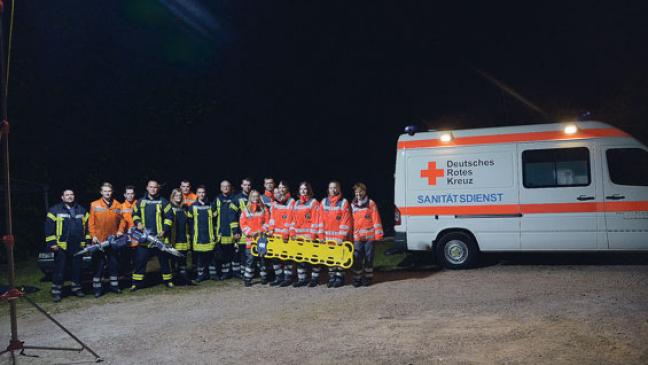 Feuerwehr und Sanitätsdienst üben gemeinsam