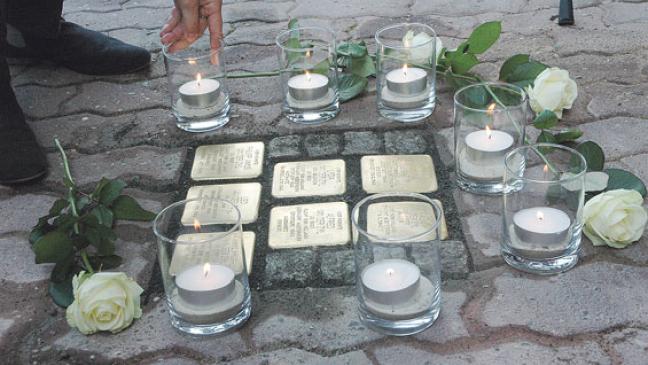 »Stolpersteine« statt Mahnmal
