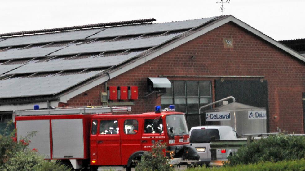 Ein Feuer in einer Güllegrube bei einem Landwirt in Stapelmoorerheide rief am Sonnabend die Feuerwehr auf den Plan. © Foto: Feuerwehr (Rand)