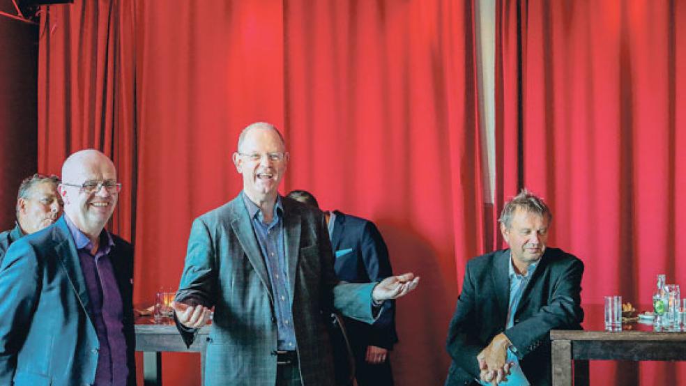 War auch in Winschoten bei der Eröffnung der Innovationswerkstatt dabei: EDRiT-Projektleiter Gert Jan van’t Land (Bildmitte).  © Fotos: Harma Kaput (IHK)